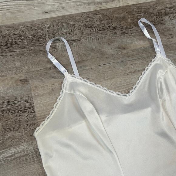 Vintage Ivory Satin Camisole Lace Trim Lingerie Slip Top Adjustable Straps S/M - Picture 2 of 5
